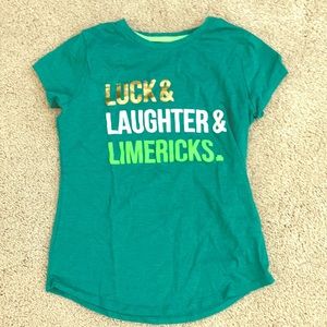 Green St.Pattys day shirt cat & jack